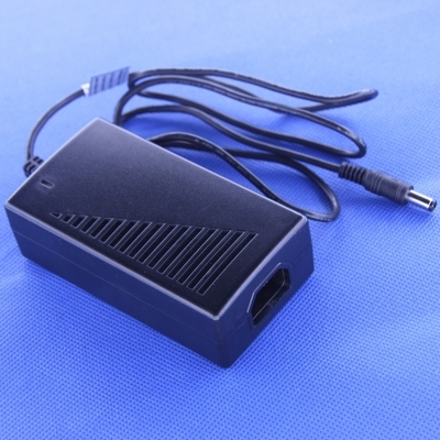 引進國外設計，12V5.0A液晶電源適配器金陵聲寶評測